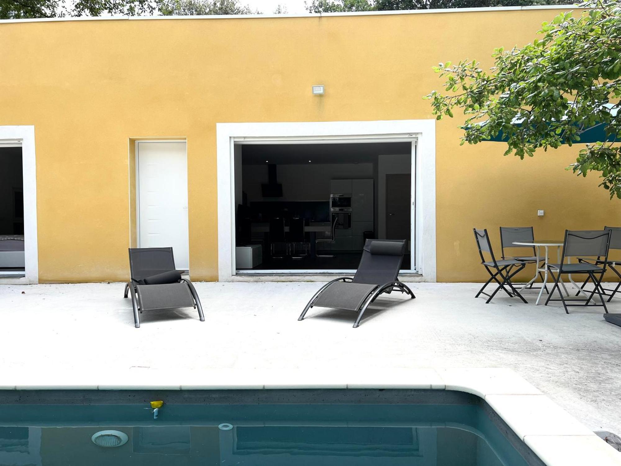 Brand New Villa With Fully Intergrated Air Conditioning & Private Pool, Overlooking Forest Sardan Exteriör bild